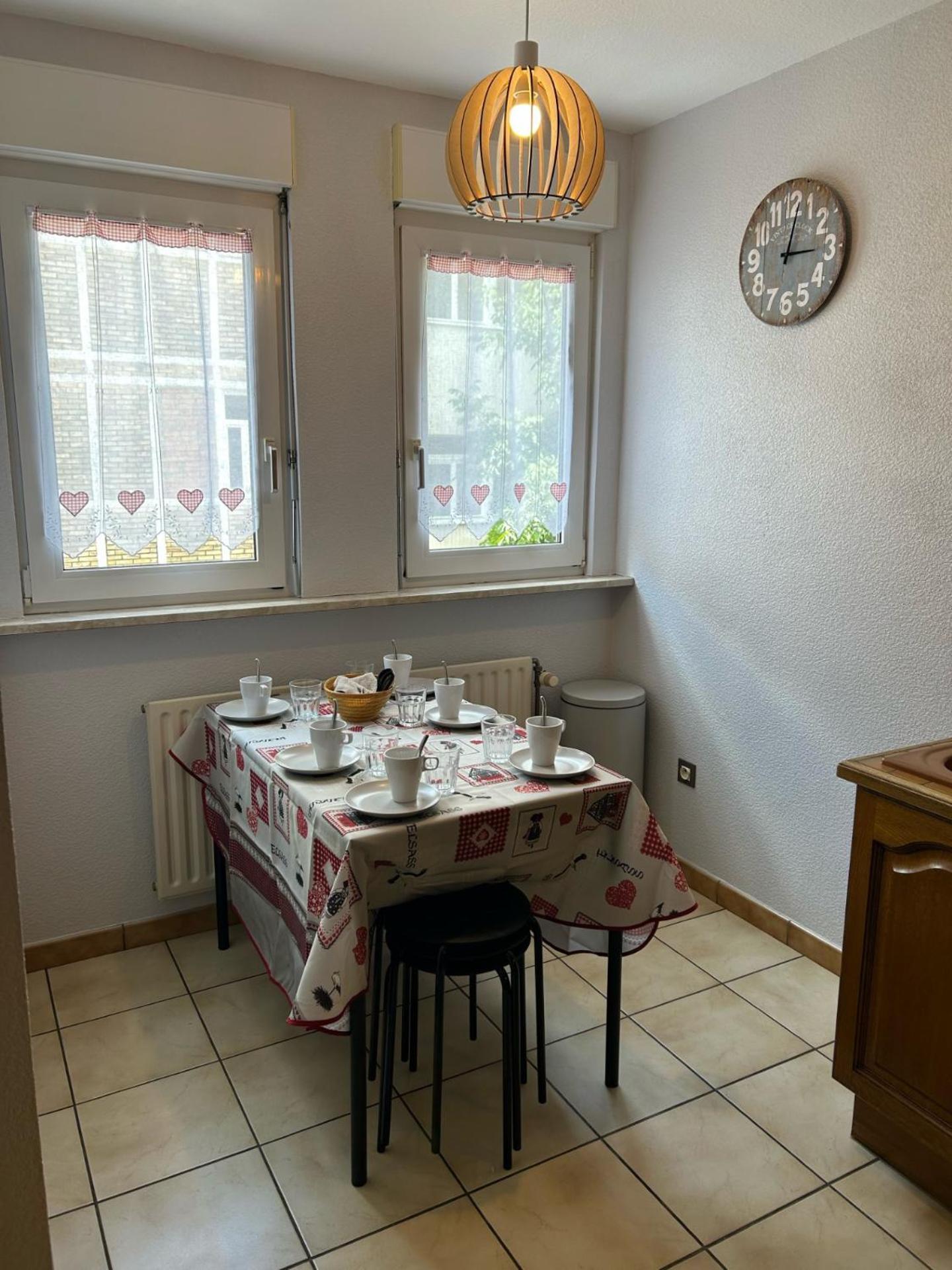 Apartament Le Petit Coin Des Oliviers Colmar Zewnętrze zdjęcie